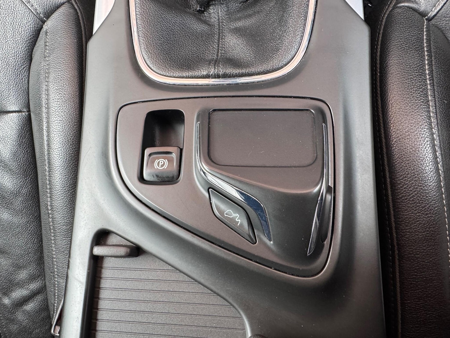 Used Vauxhall Insignia 2013 for sale - 77823908: Photo 48