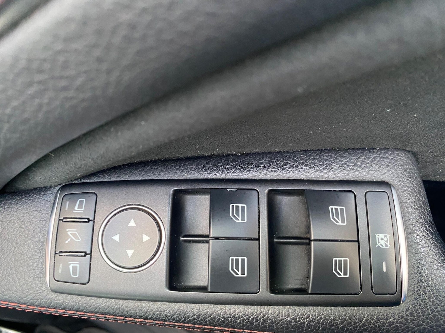 Used Mercedes-Benz A-Class 2013 for sale - 76370715: Photo 25