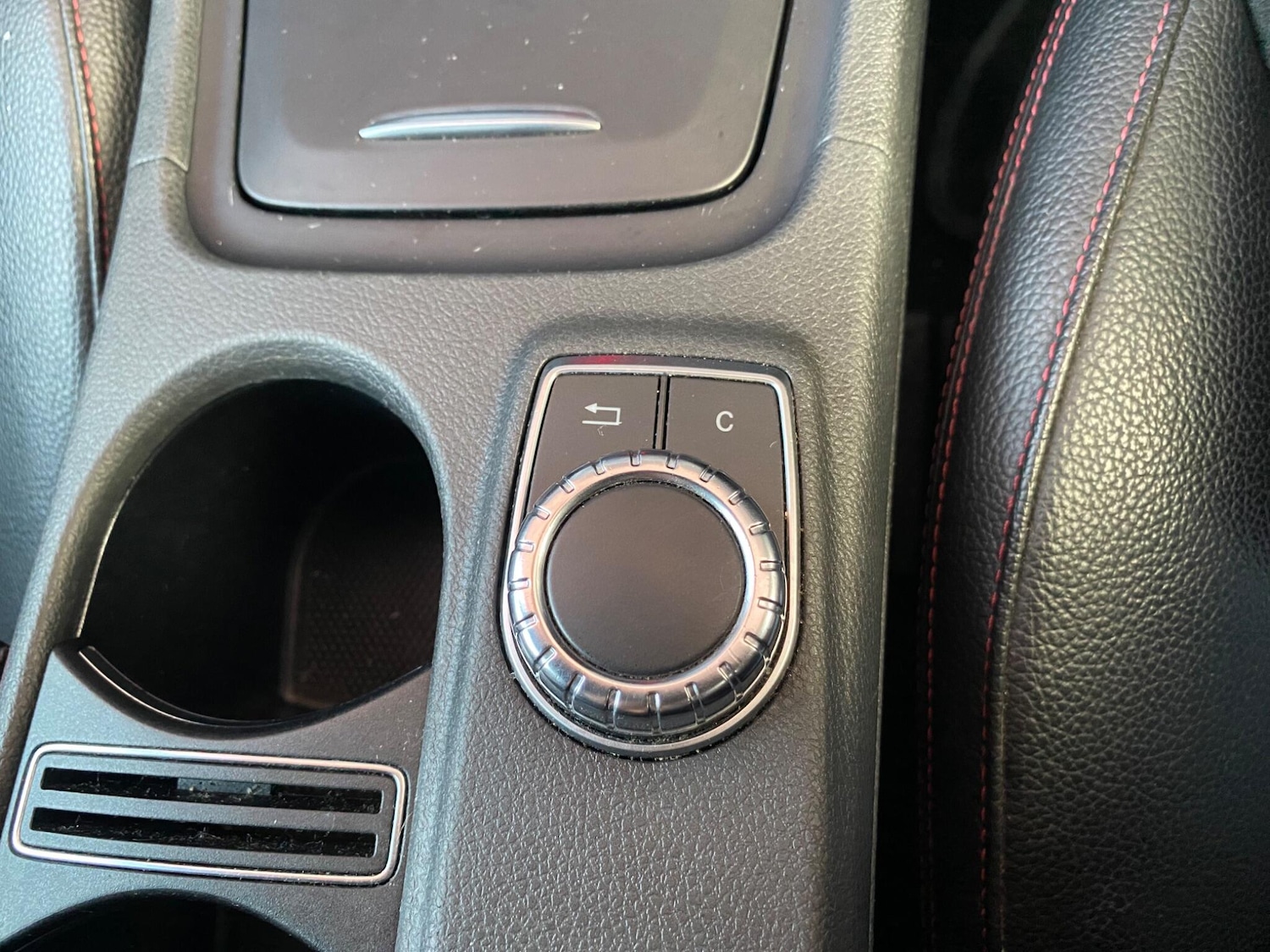 Used Mercedes-Benz A-Class 2013 for sale - 76370715: Photo 29