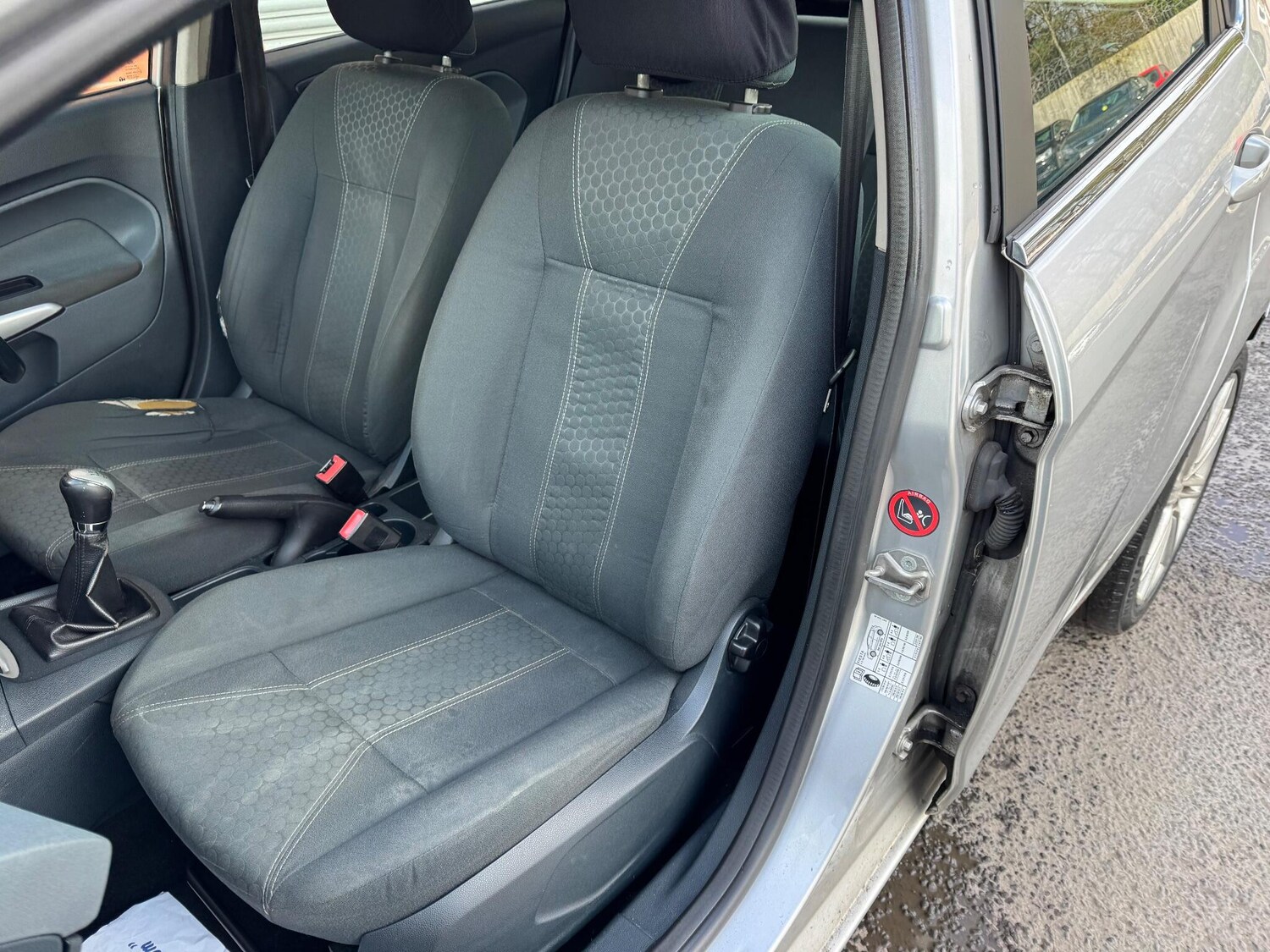 Used Ford Fiesta 2010 for sale - 78058547: Photo 21