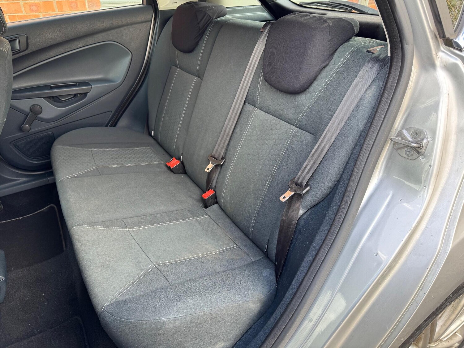 Used Ford Fiesta 2010 for sale - 78058547: Photo 24