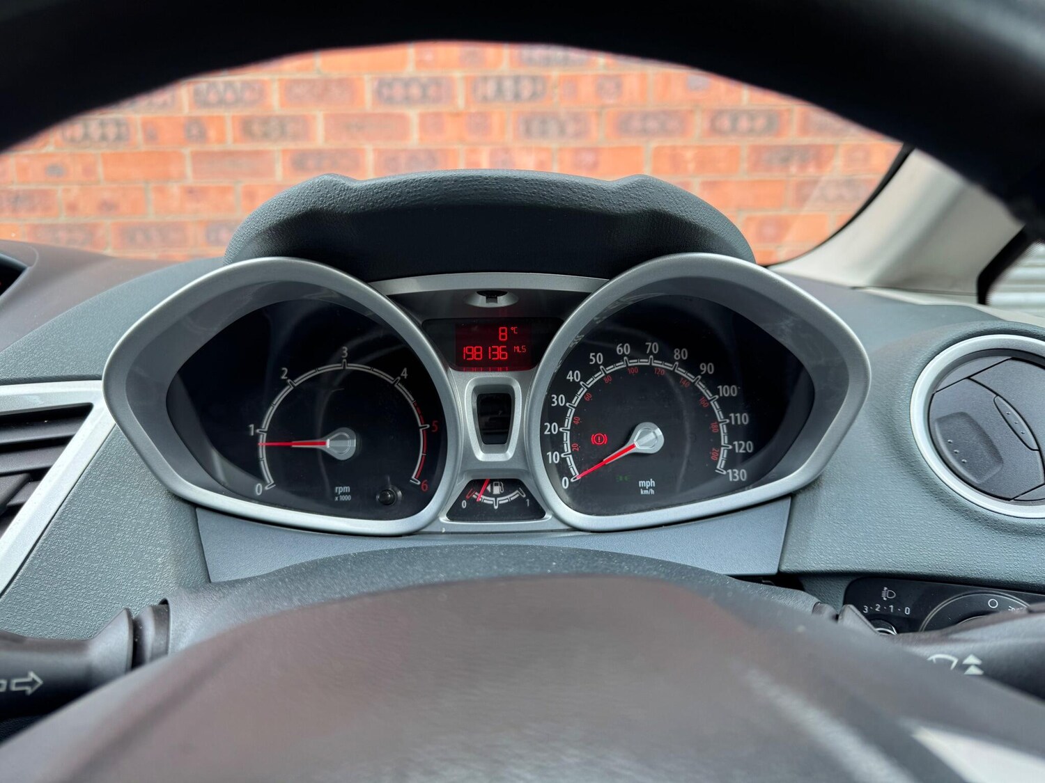 Used Ford Fiesta 2010 for sale - 78058547: Photo 39