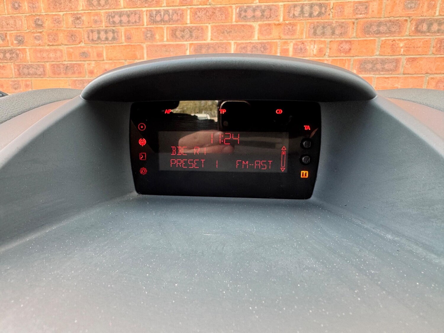 Used Ford Fiesta 2010 for sale - 78058547: Photo 51