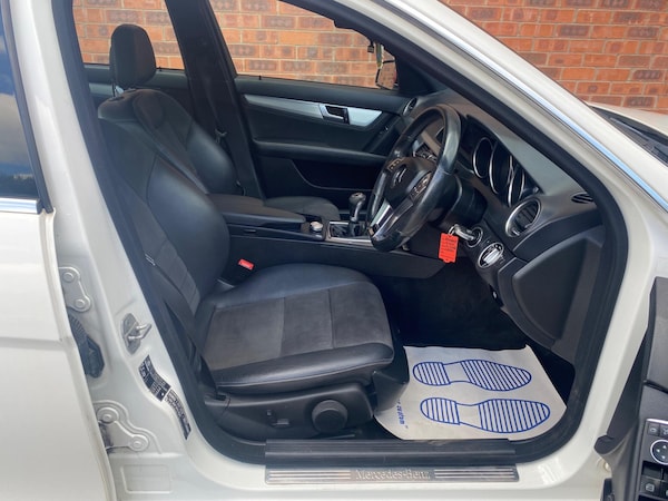 Used Mercedes-Benz C-Class 2014 for sale - 74690782: Photo 10