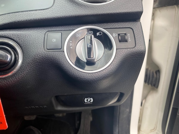 Used Mercedes-Benz C-Class 2014 for sale - 74690782: Photo 24