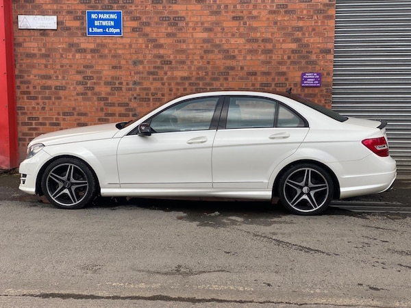 Used Mercedes-Benz C-Class 2014 for sale - 74690782: Photo 42