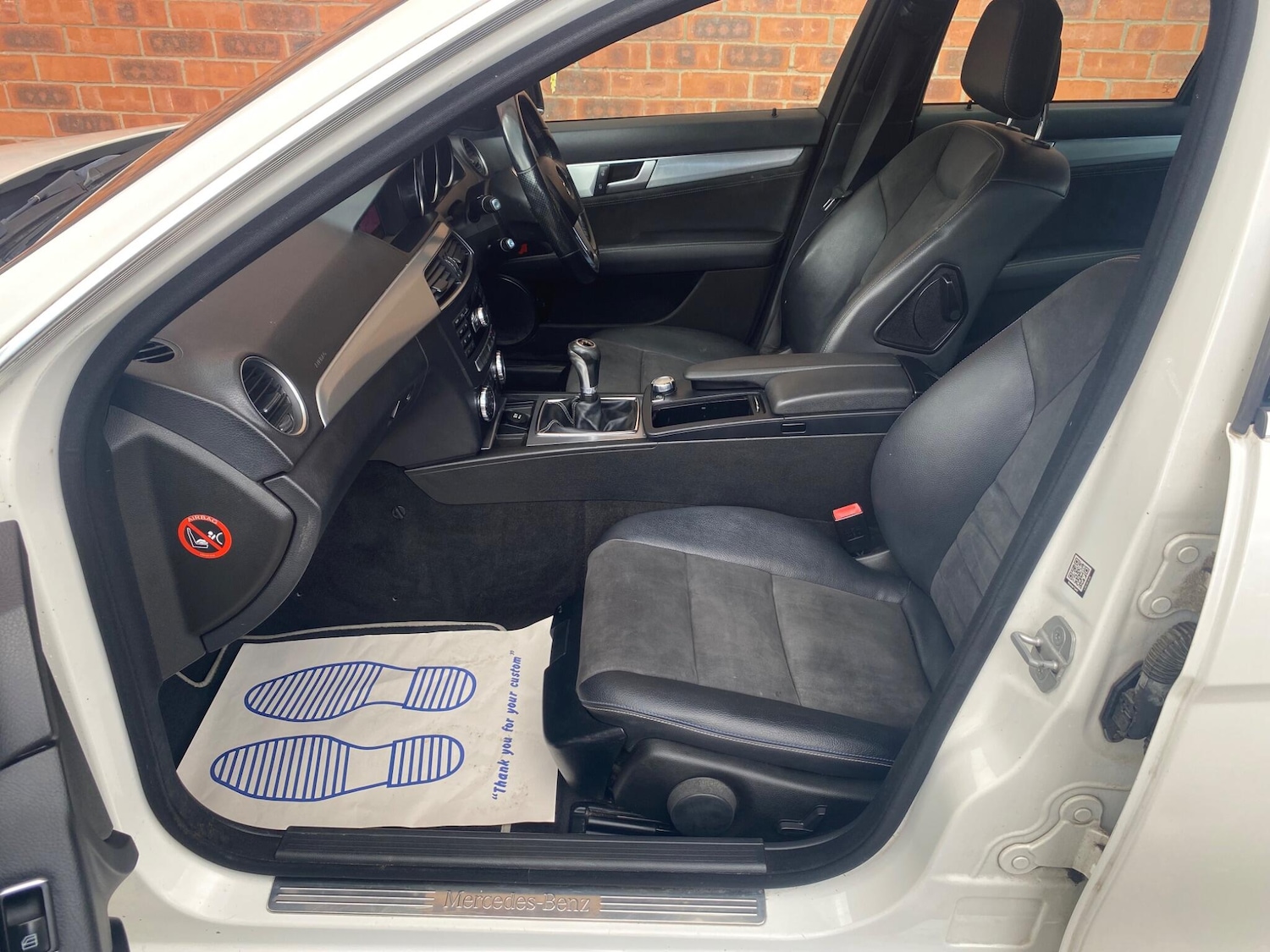 Used Mercedes-Benz C Class 2014 for sale - 74690782: Photo 44