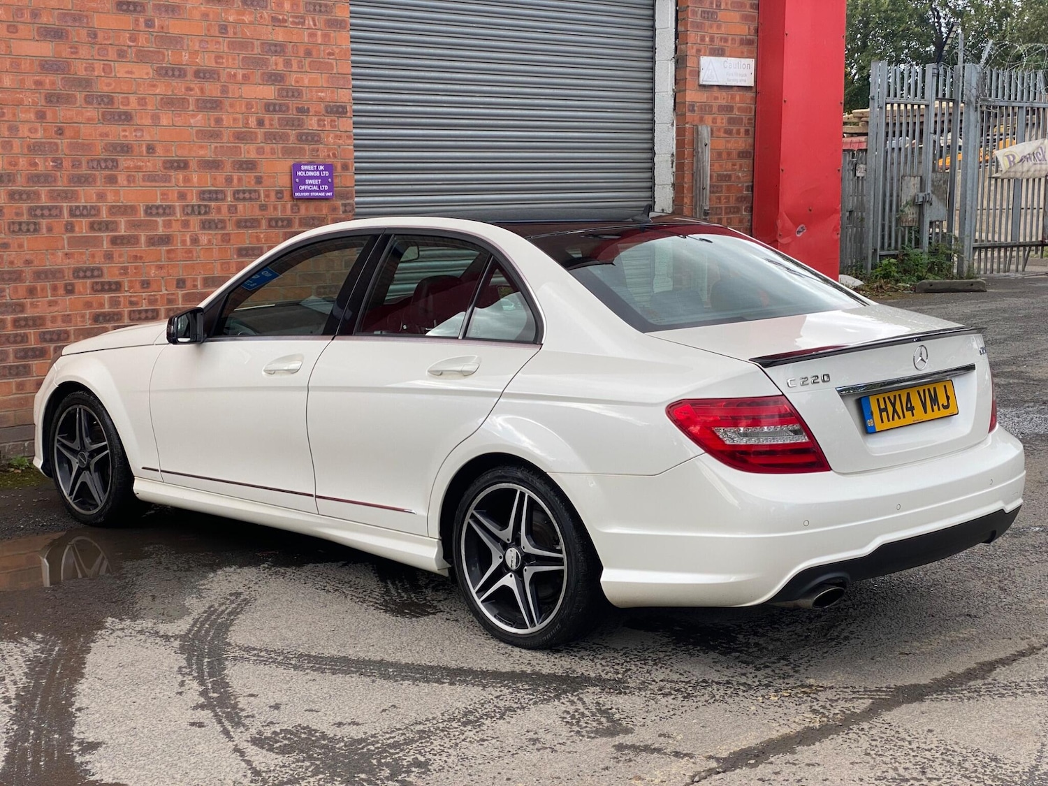 Used Mercedes-Benz C Class 2014 for sale - 74690782: Photo 48