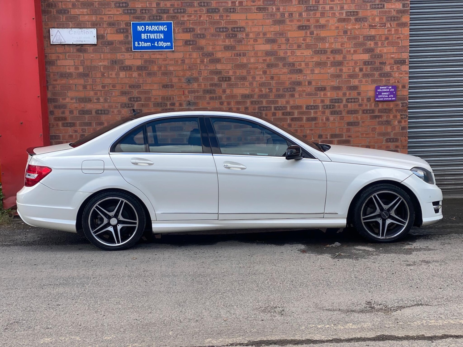 Used Mercedes-Benz C Class 2014 for sale - 74690782: Photo 7