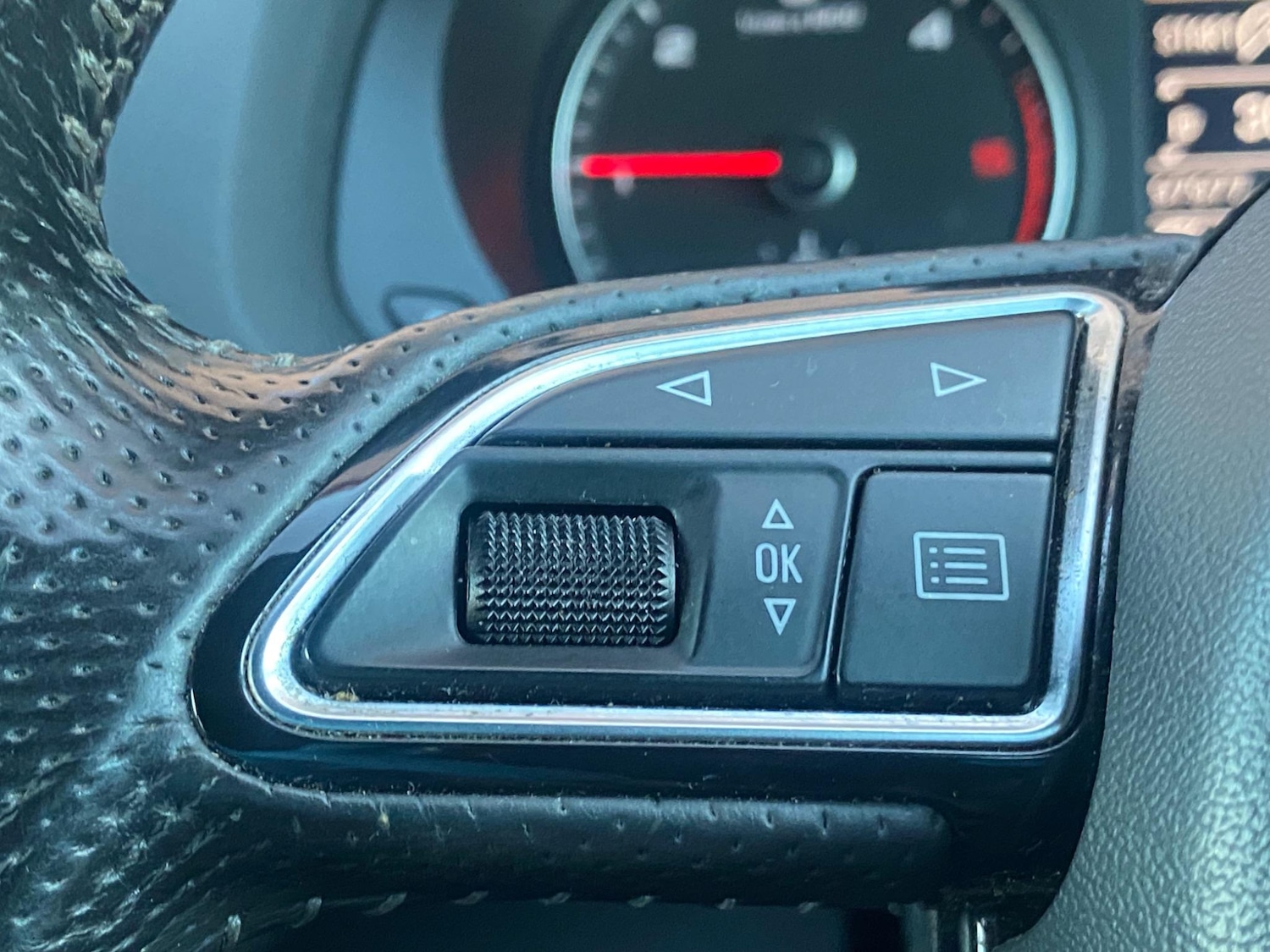 Used Audi Q3 2013 for sale - 76991198: Photo 40