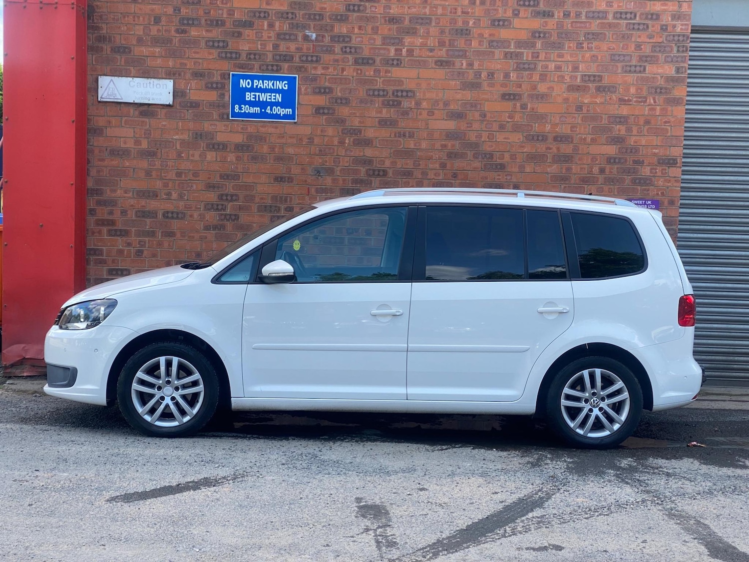 Vehicle 29