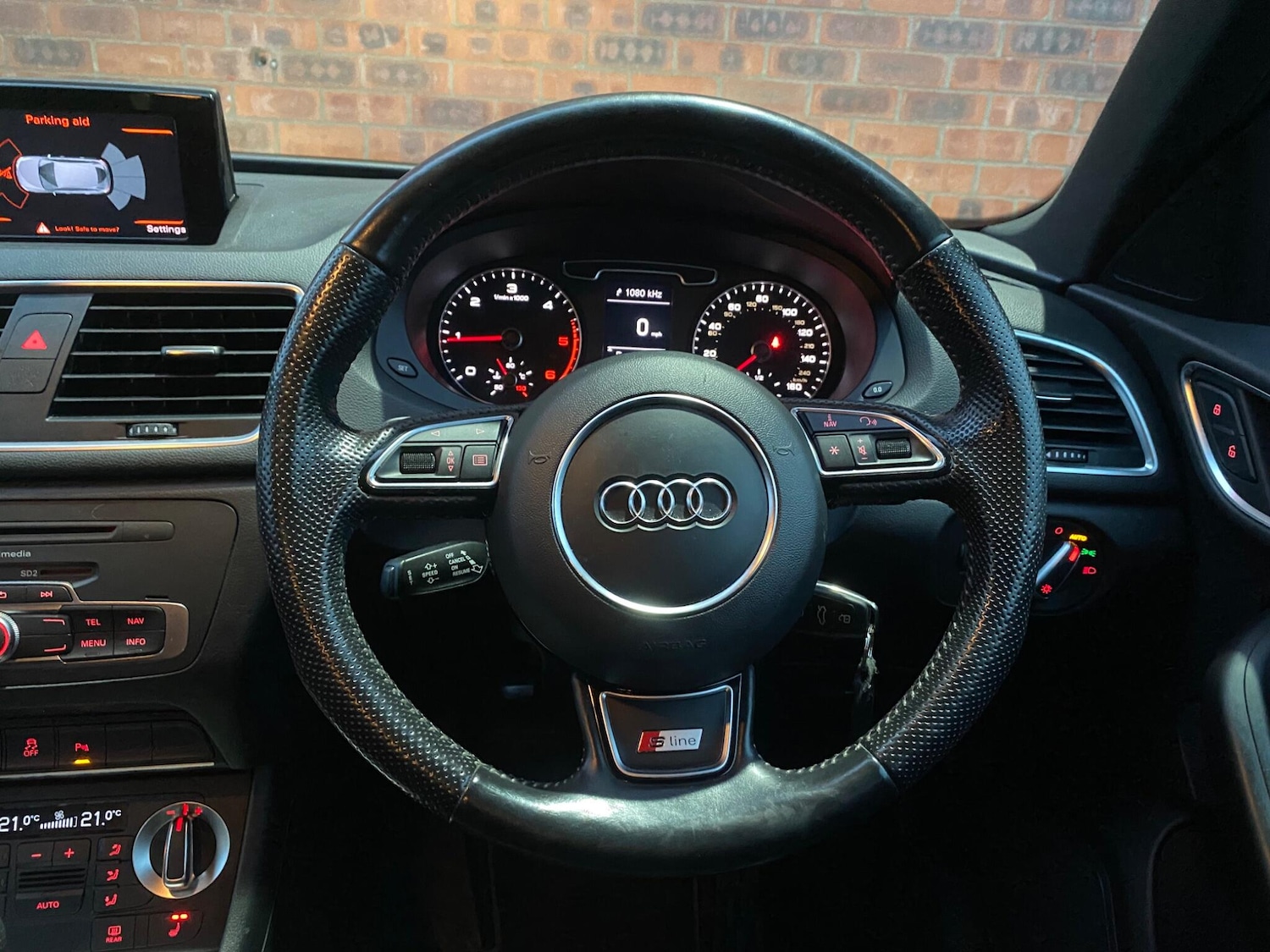 Used Audi Q3 2014 for sale - 76765161: Photo 17
