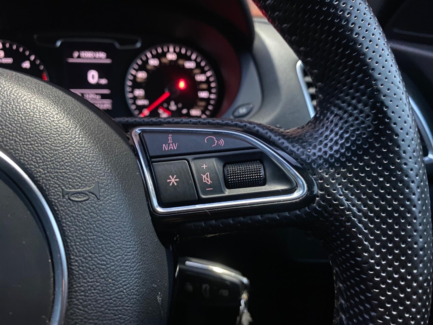 Used Audi Q3 2014 for sale - 76765161: Photo 20