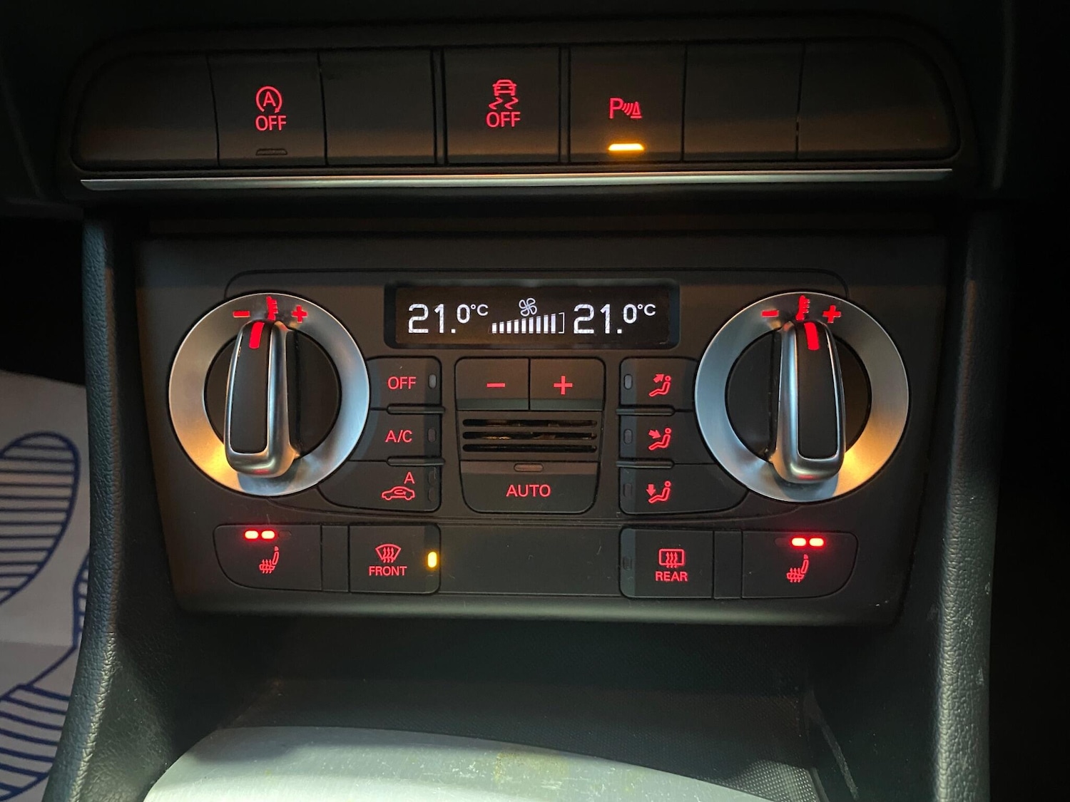 Used Audi Q3 2014 for sale - 76765161: Photo 32