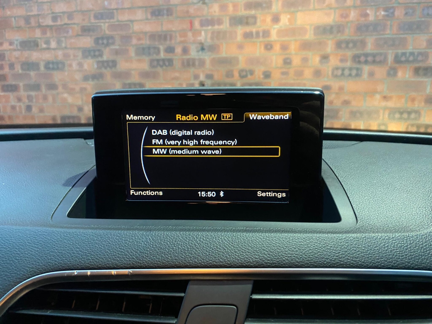 Used Audi Q3 2014 for sale - 76765161: Photo 37