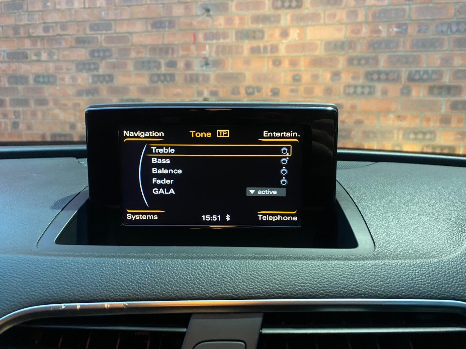 Used Audi Q3 2014 for sale - 76765161: Photo 41