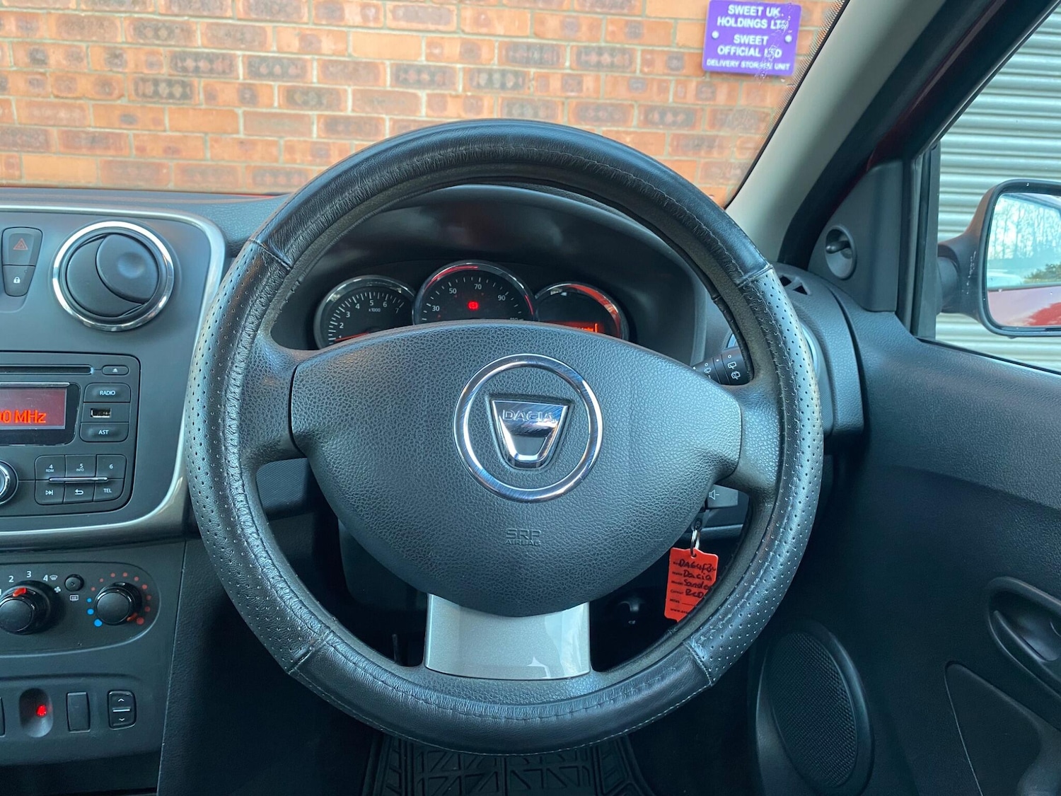 Used Dacia Sandero Stepway 2014 for sale - 77098063: Photo 17