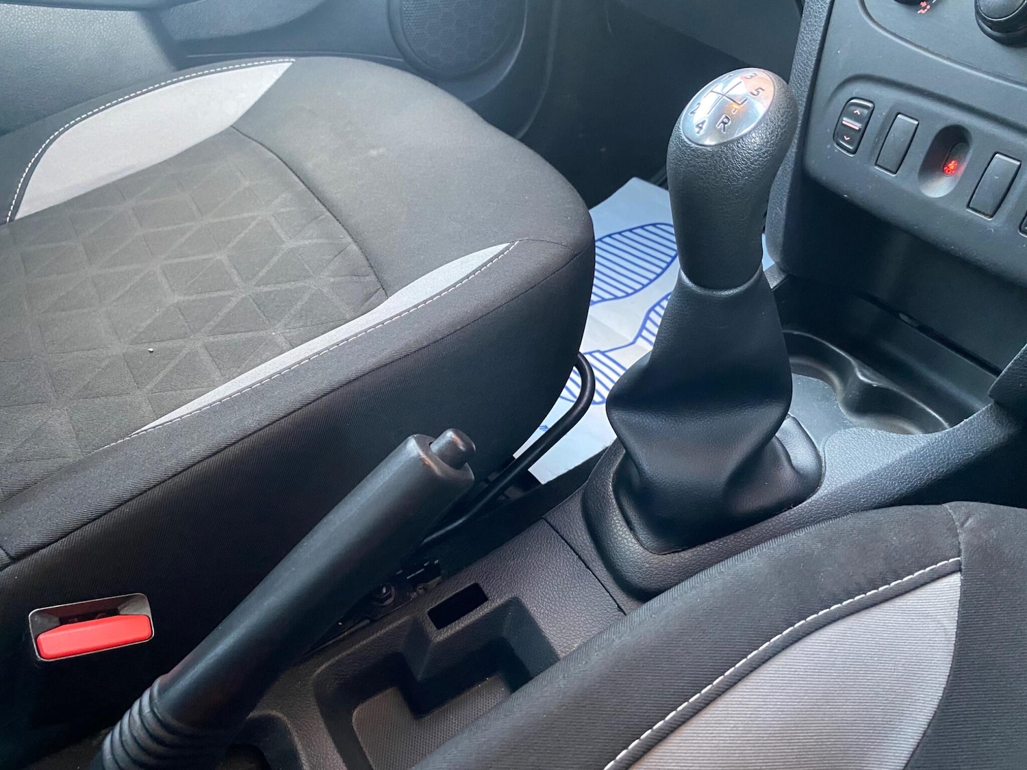 Used Dacia Sandero Stepway 2014 for sale - 77098063: Photo 20