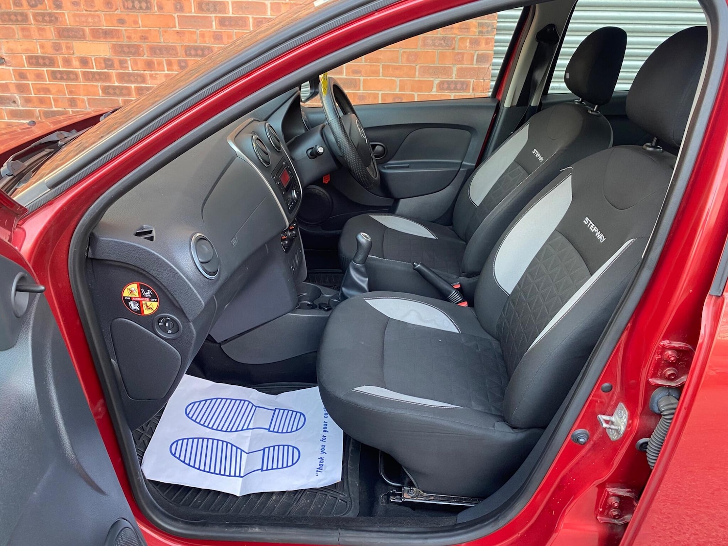 Used Dacia Sandero Stepway 2014 for sale - 77098063: Photo 34