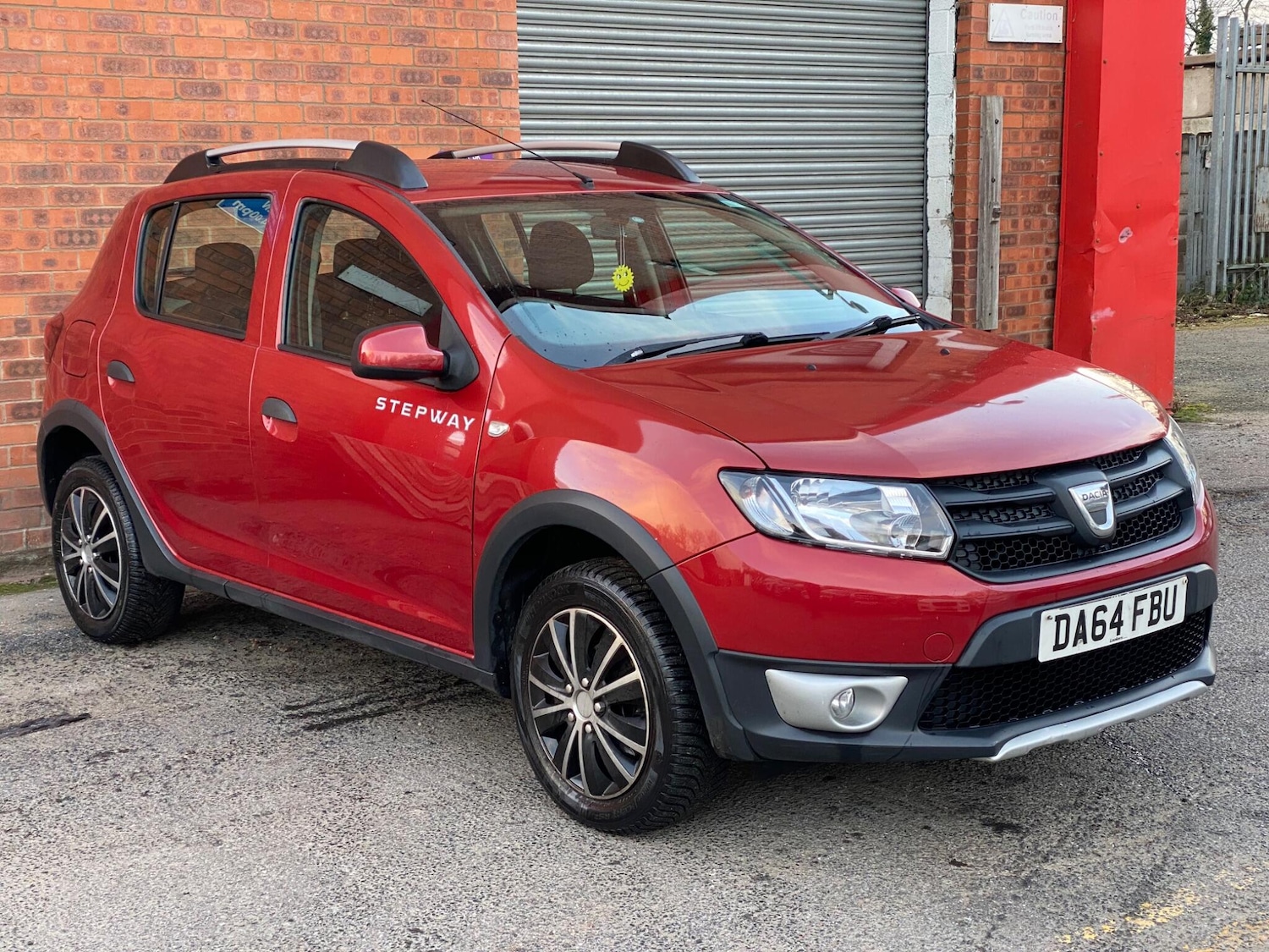 Used Dacia Sandero Stepway 2014 for sale - 77098063: Photo 5