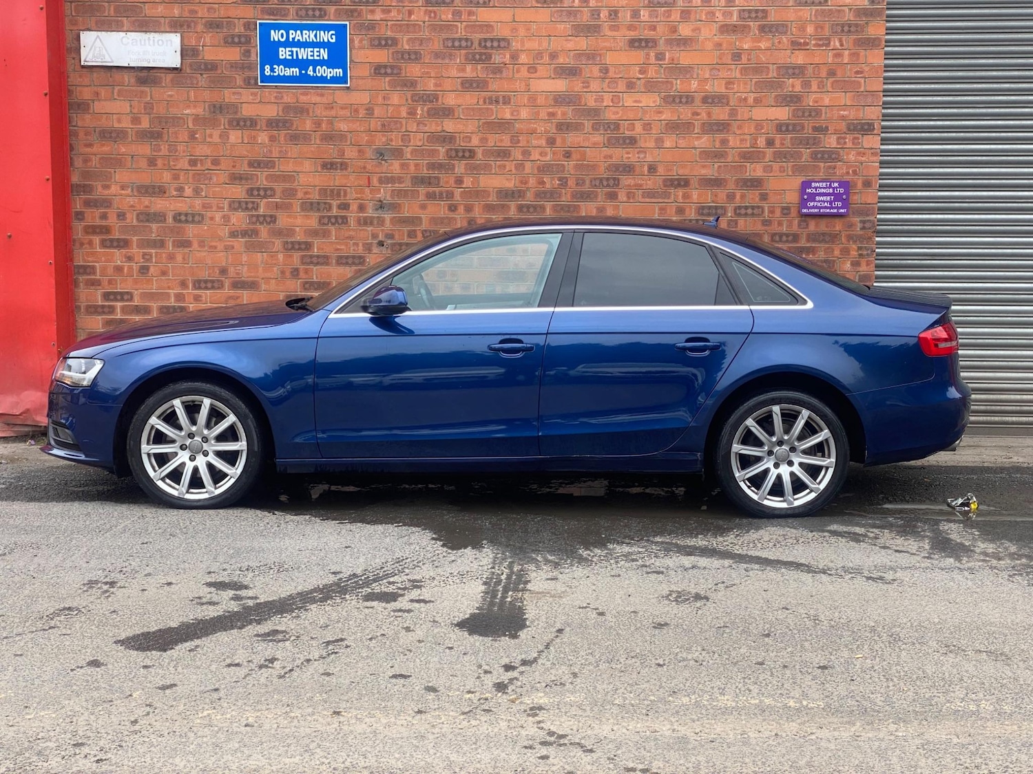 Vehicle 28