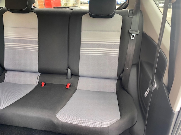 Used Volkswagen up! 2013 for sale - 75769917: Photo 42