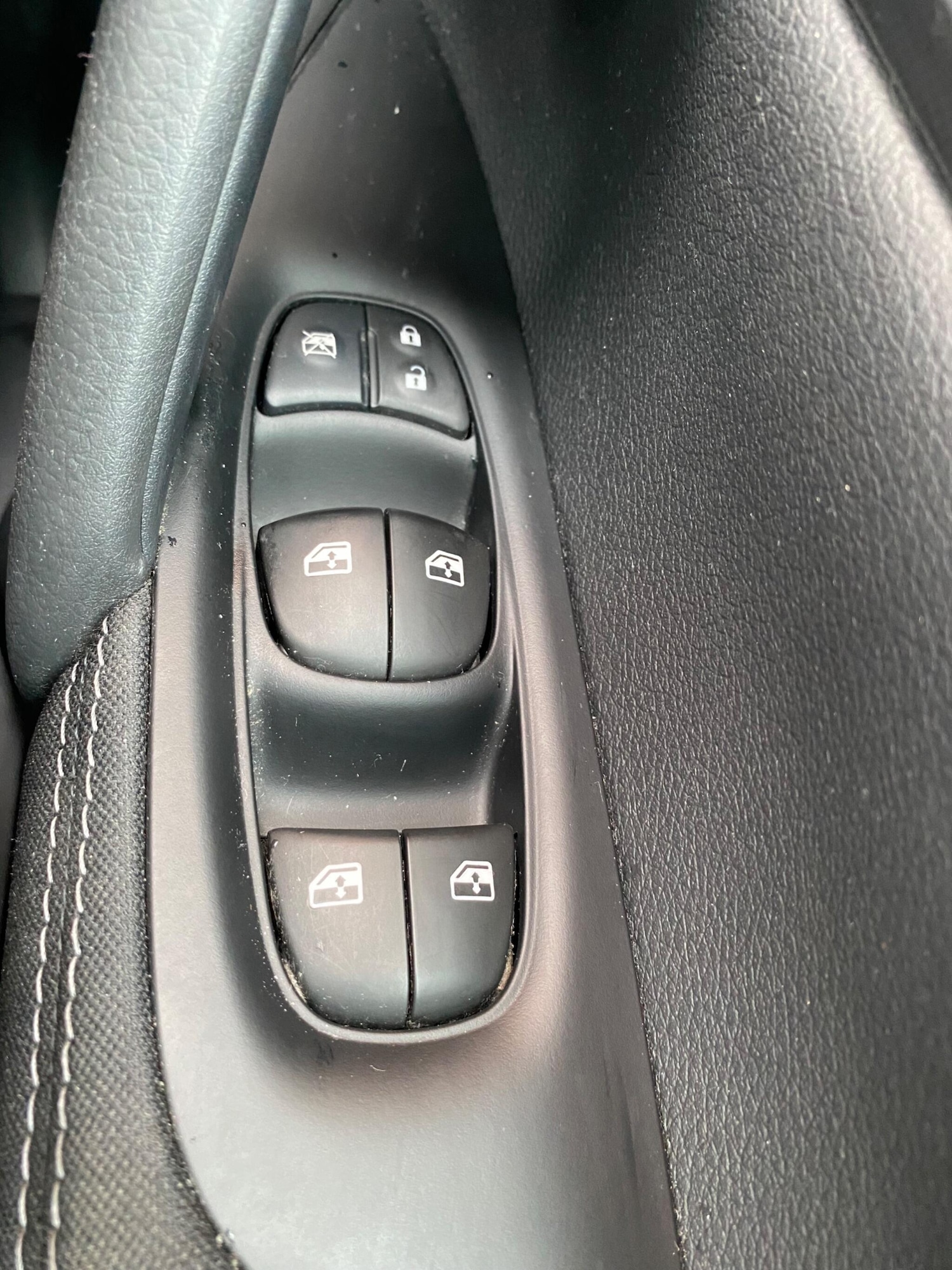 Used Nissan Qashqai 2018 for sale - 77267353: Photo 26