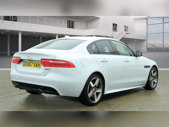 Used Jaguar XE 2017 for sale - 77411385: Photo