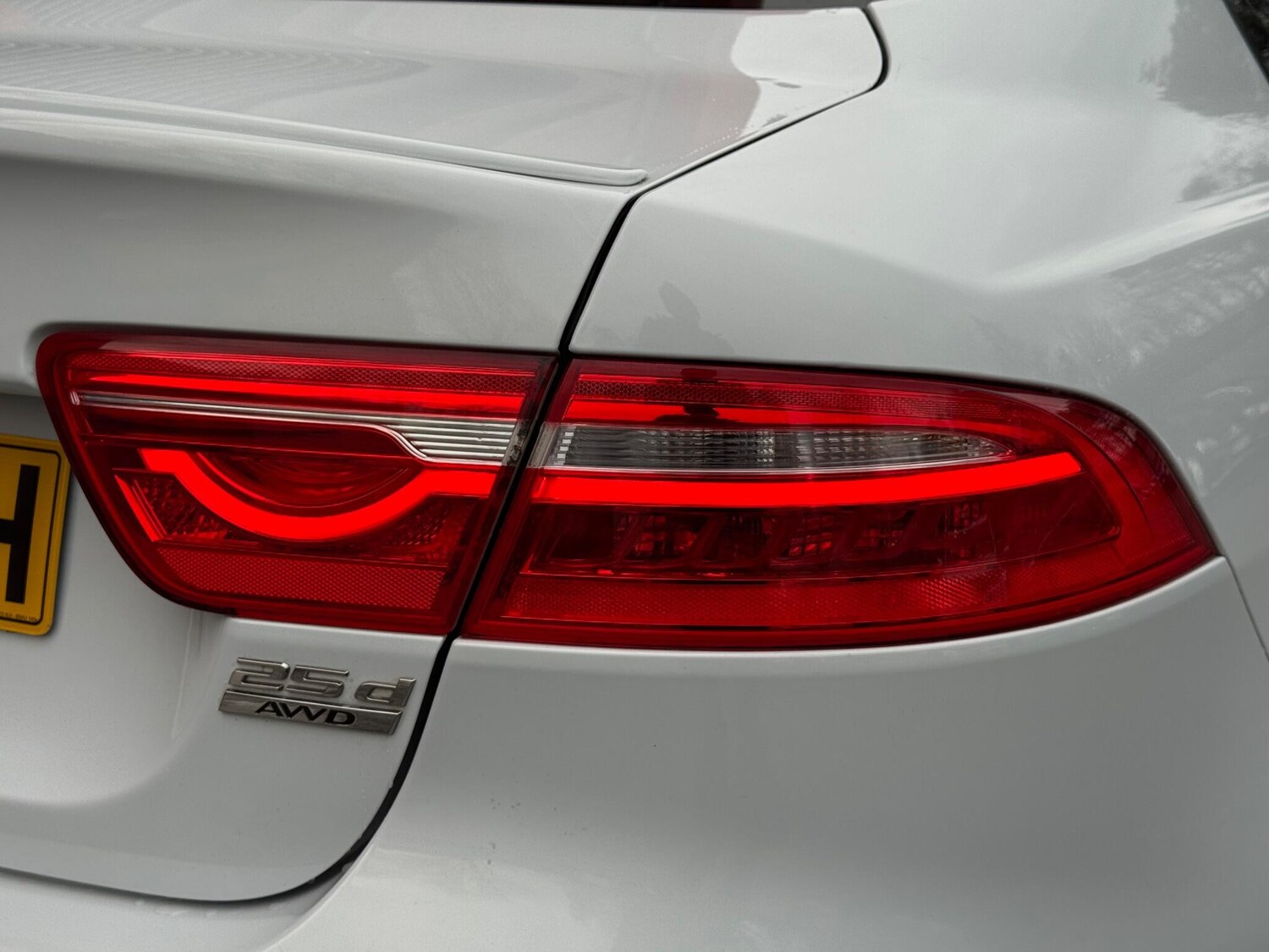 Used Jaguar XE 2017 for sale - 77411385: Photo 67