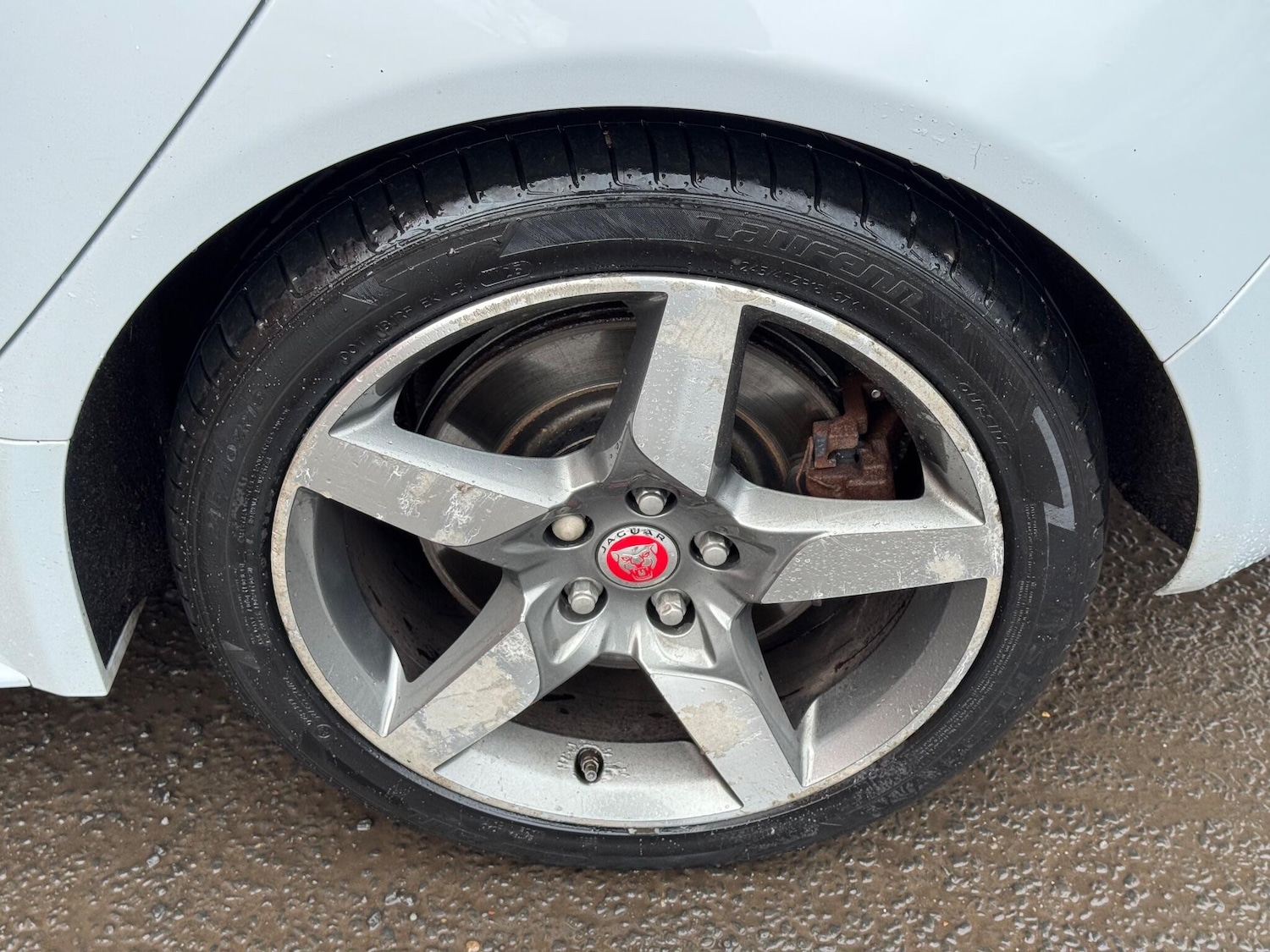 Used Jaguar XE 2017 for sale - 77411385: Photo 69