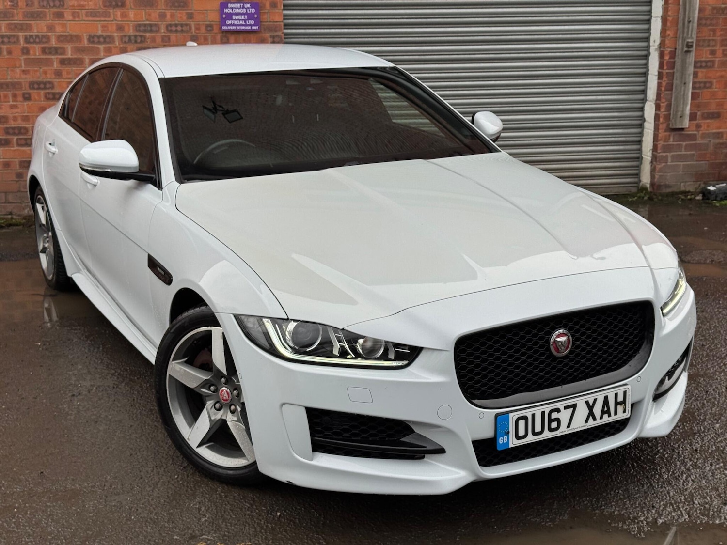 Used Jaguar XE 2017 for sale - 77411385: Photo 72