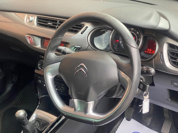 Used Citroen C3 2011 for sale - 75351928: Photo 12