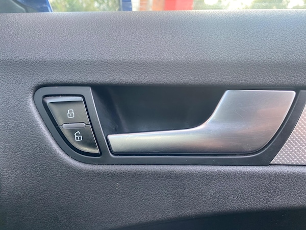 Used Audi A4 2013 for sale - 75478442: Photo 40
