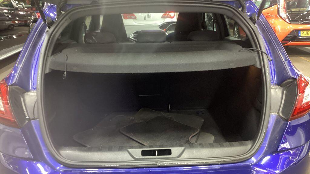 Used Peugeot 308 2016 for sale - 77215613: Photo 10