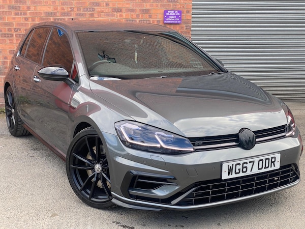Used Volkswagen Golf 2017 for sale - 74081517: Photo 1