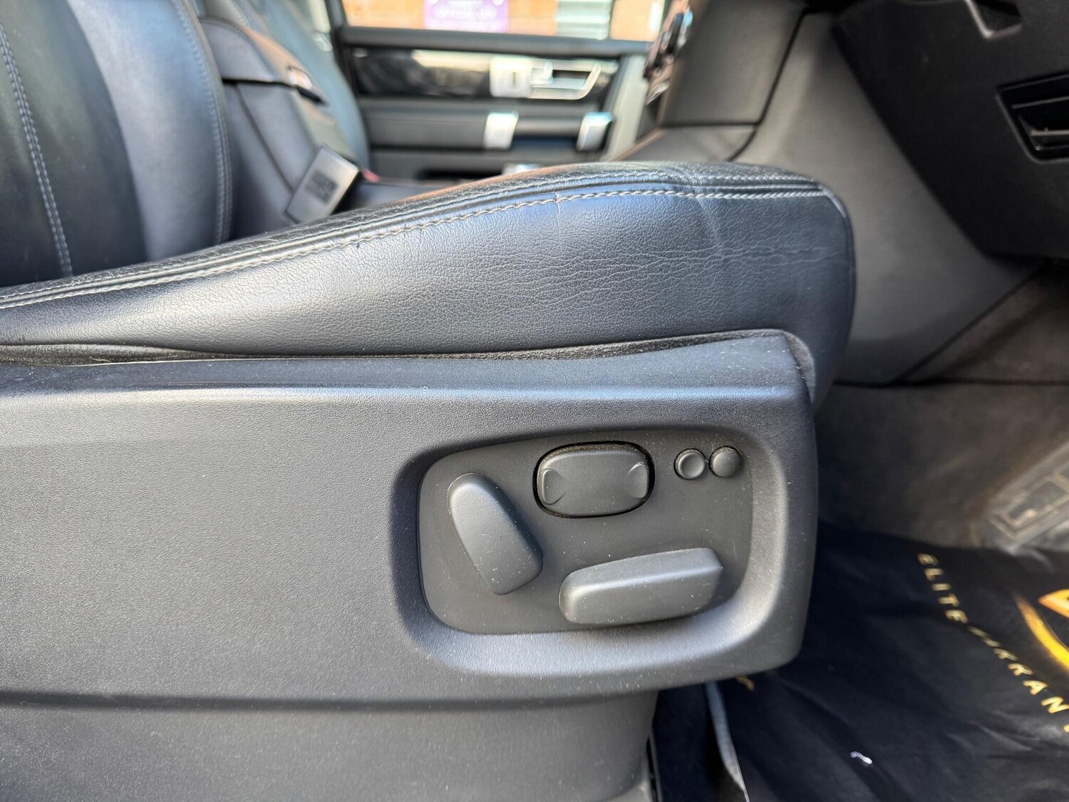 Used Land Rover Discovery 2012 for sale - 77573714: Photo 15