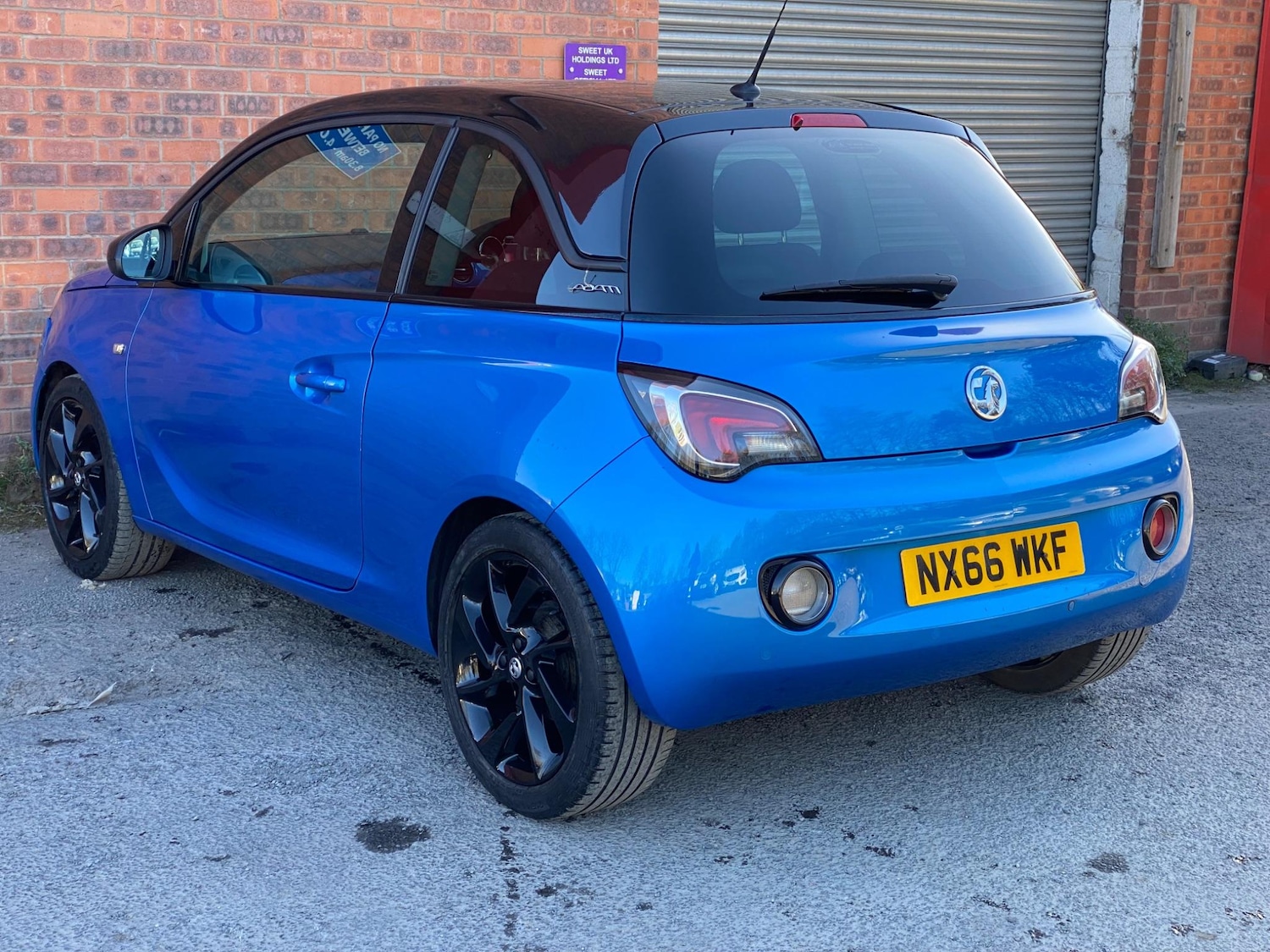 Vehicle 21