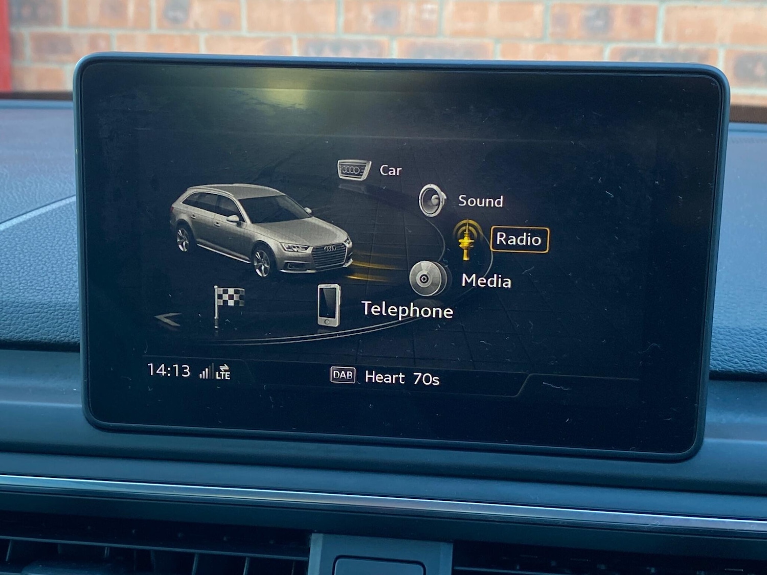 Used Audi A4 2016 for sale - 77358977: Photo 21