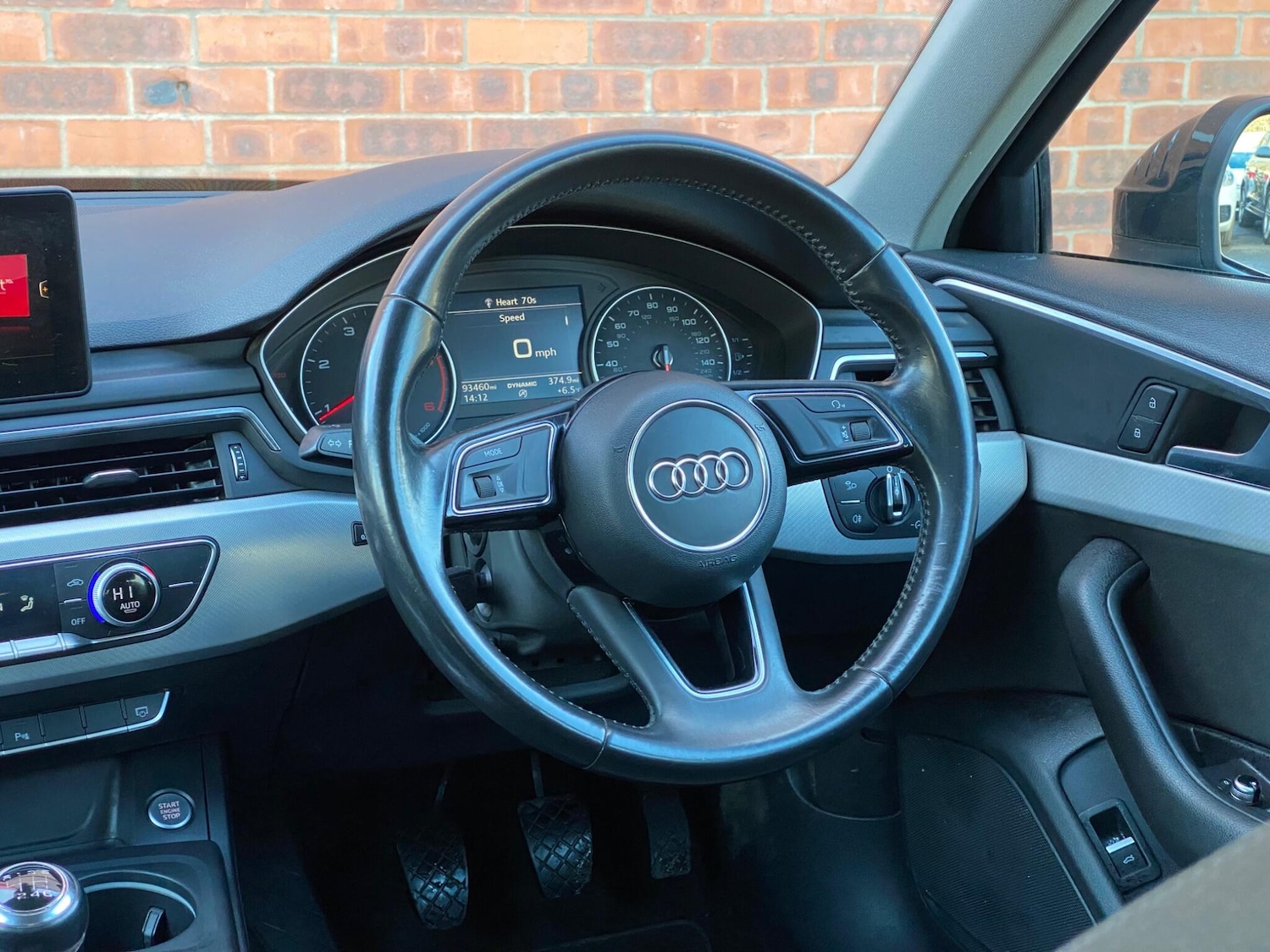 Used Audi A4 2016 for sale - 77358977: Photo 33