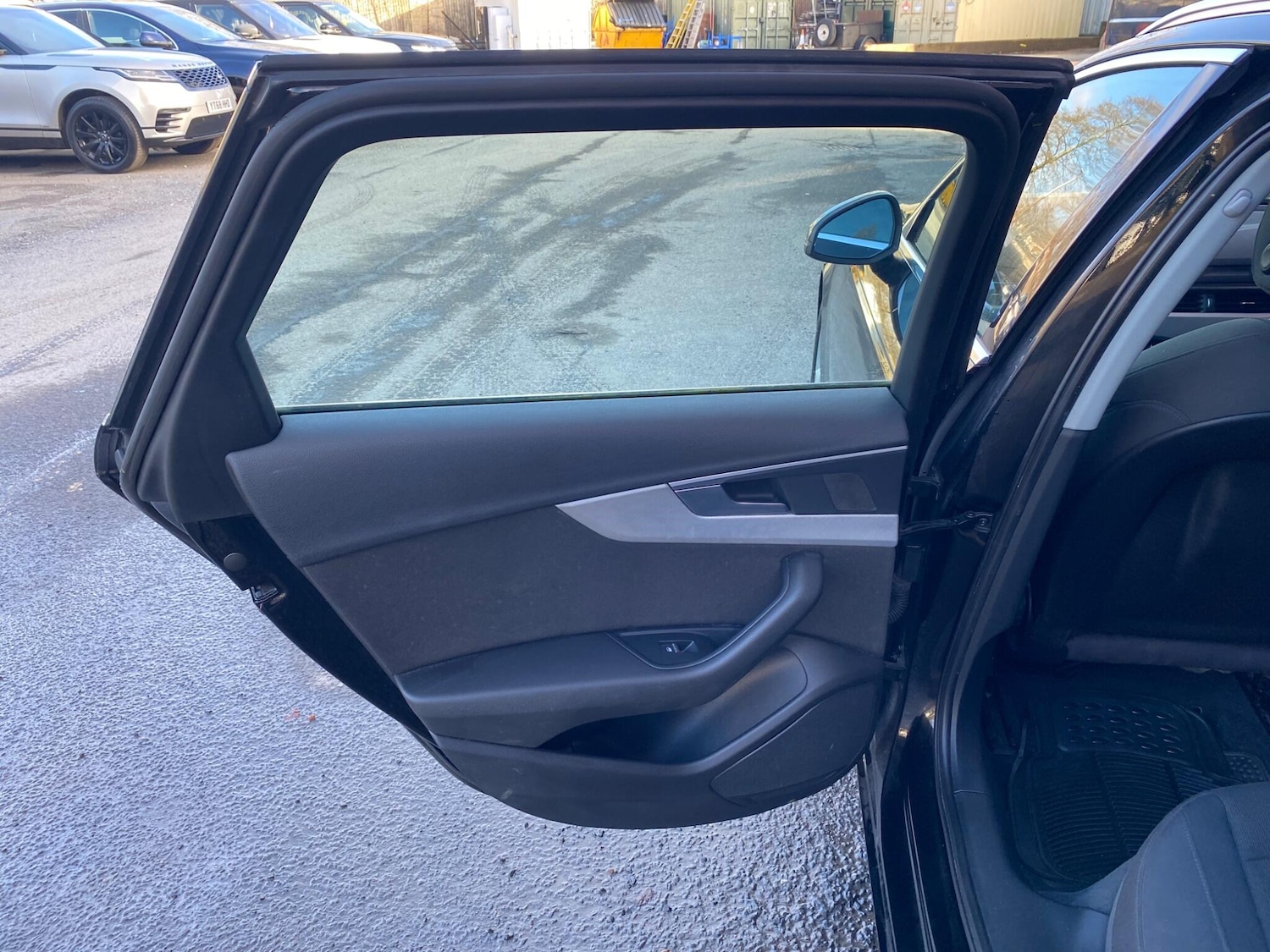 Used Audi A4 2016 for sale - 77358977: Photo 43