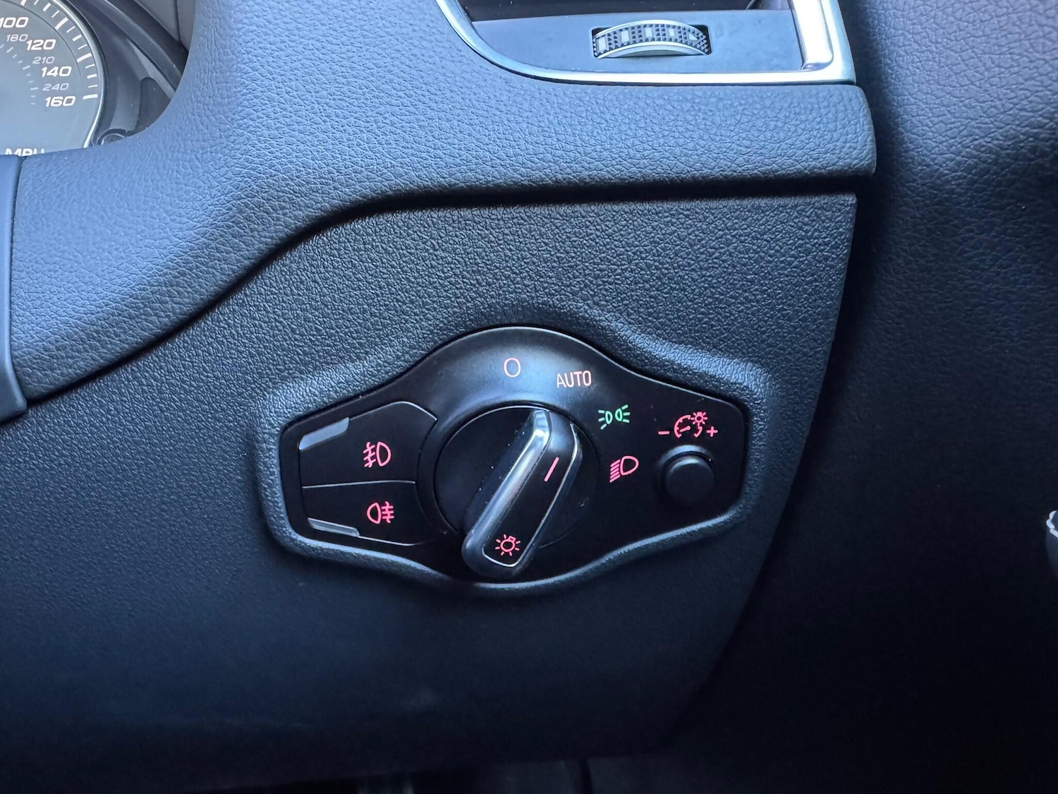 Used Audi SQ5 2013 for sale - 77564893: Photo 26