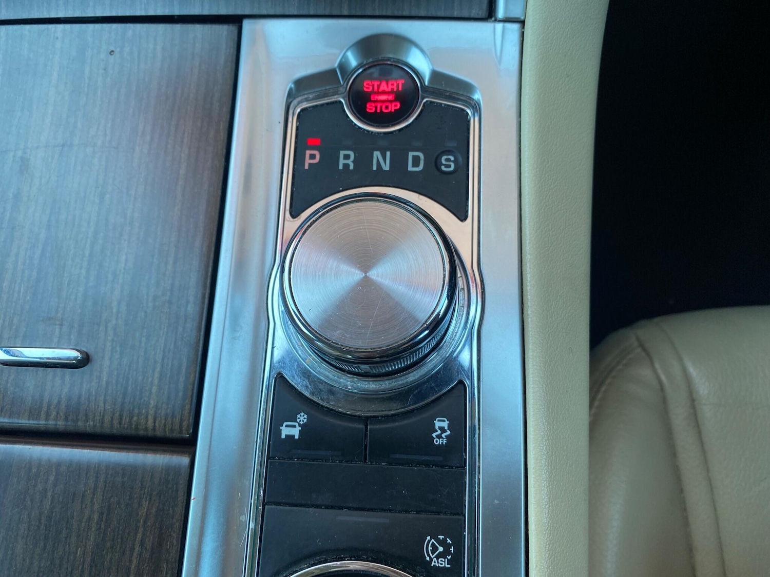 Used Jaguar XF 2012 for sale - 76780738: Photo 29