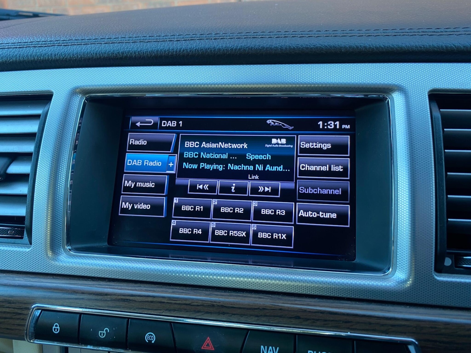 Used Jaguar XF 2012 for sale - 76780738: Photo 34