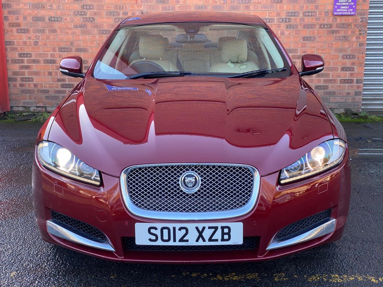 Used Jaguar XF 2012 for sale - 76780738: Photo 4