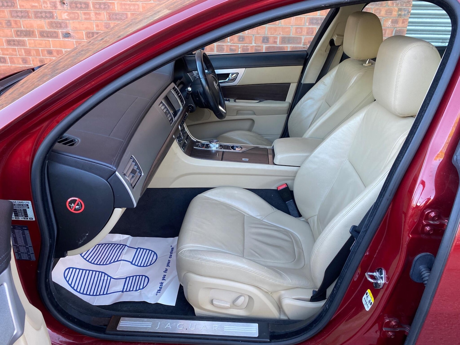 Used Jaguar XF 2012 for sale - 76780738: Photo 47