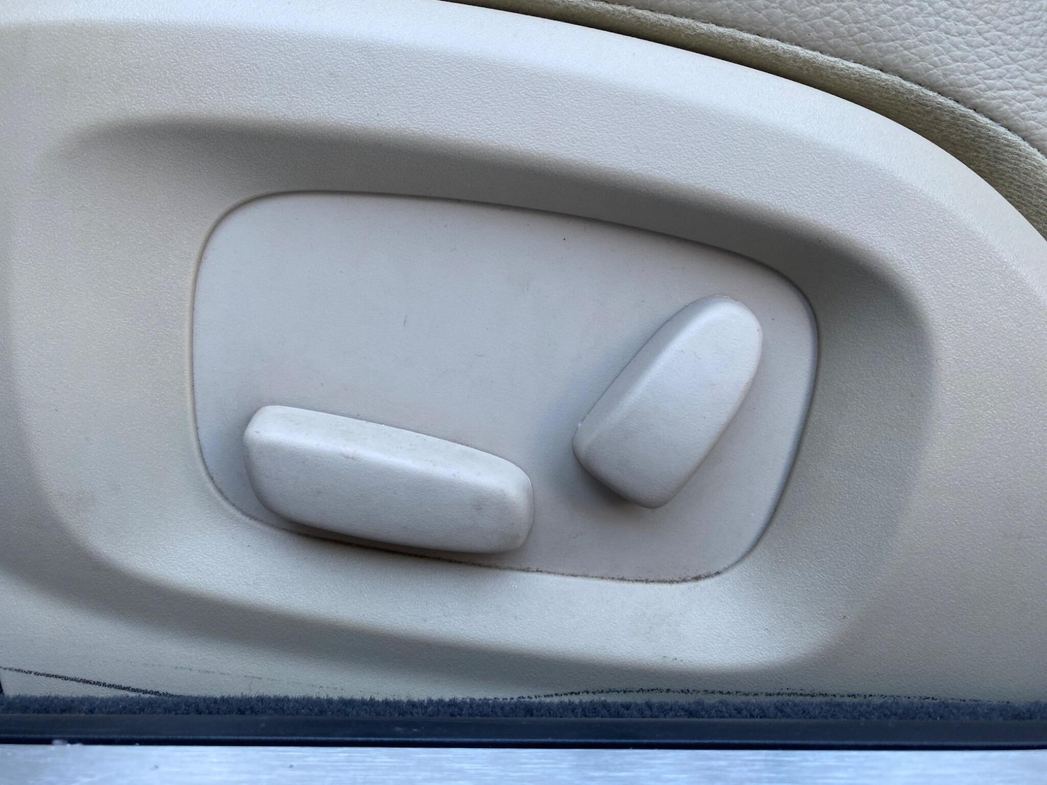 Used Jaguar XF 2012 for sale - 76780738: Photo 48