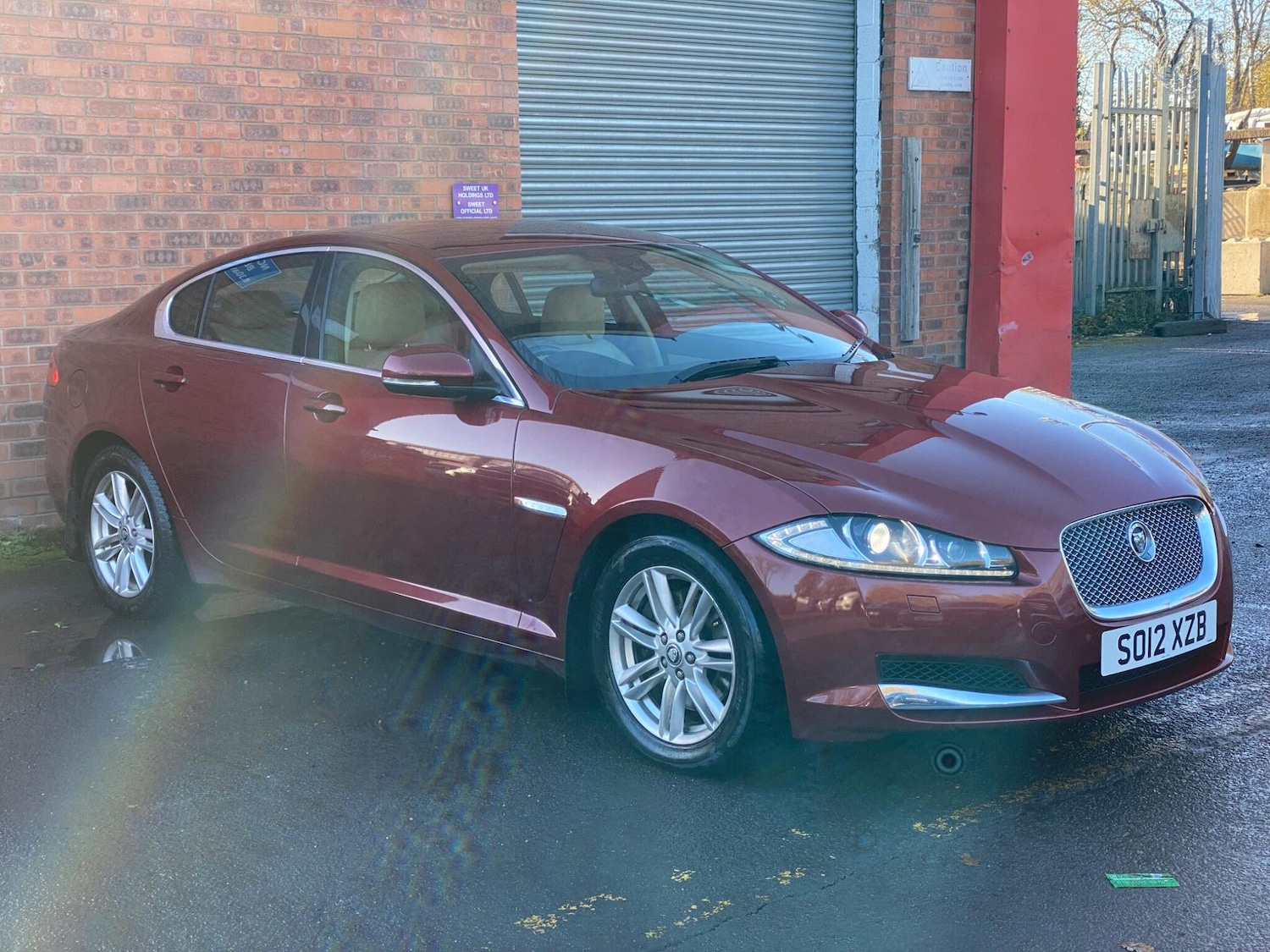 Used Jaguar XF 2012 for sale - 76780738: Photo 5