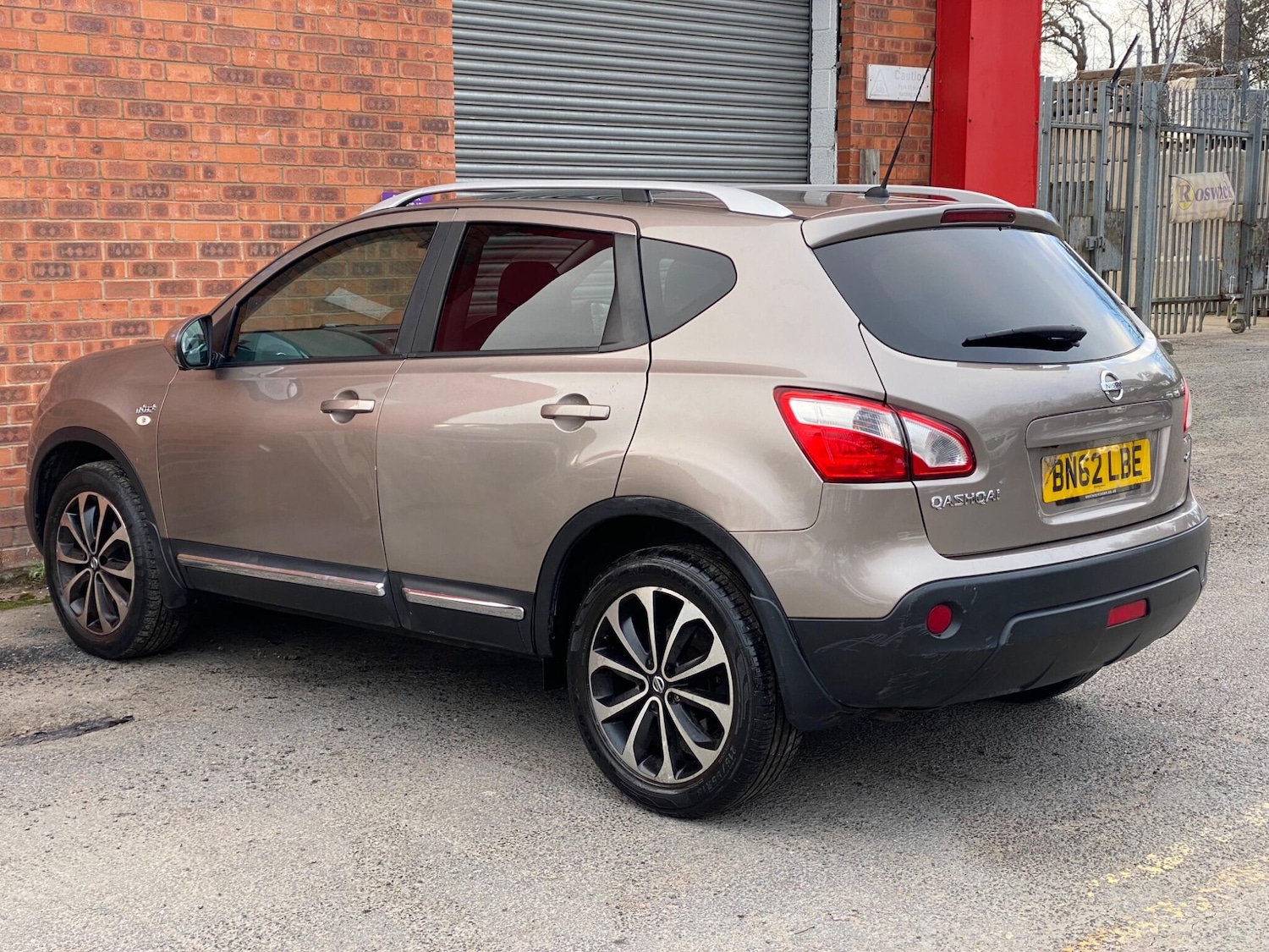 Used Nissan Qashqai 2012 for sale - 77097476: Photo 50