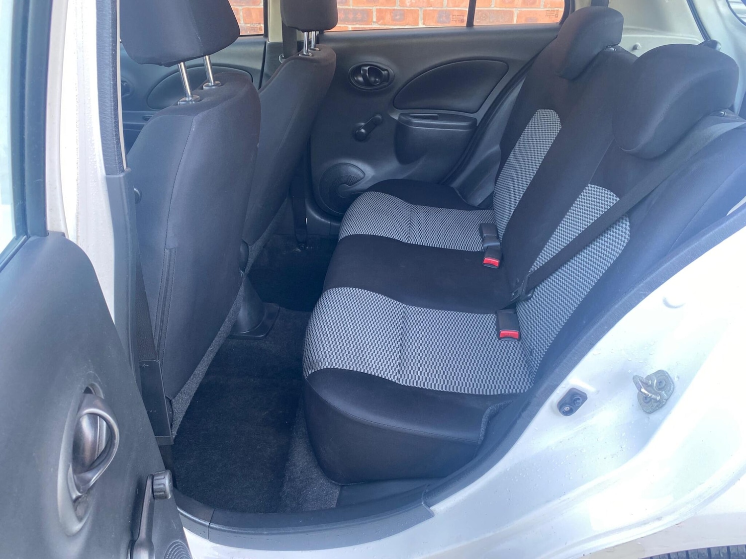 Used Nissan Micra 2015 for sale - 76247355: Photo 37