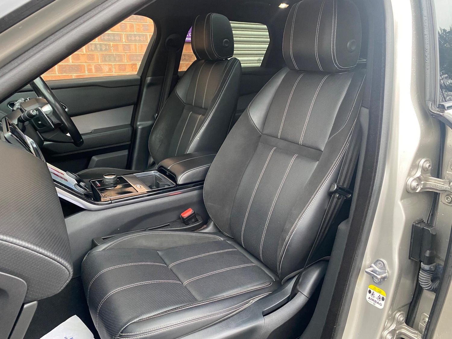 Used Land Rover Range Rover Velar 2018 for sale - 77267630: Photo 50